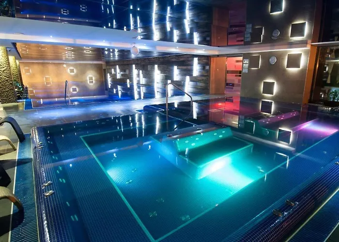 Penthouse With Free Parking And Free Bikes, Wellness 8 Min Walk Апартаменты Будапешт