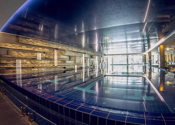 Апартаменты Penthouse With Free Parking And Free Bikes, Wellness 8 Min Walk
